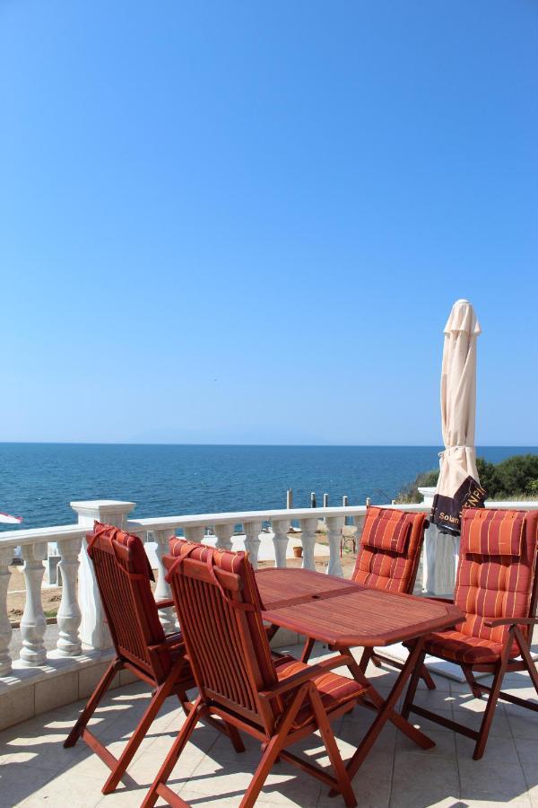 Villa Dimitri - Penthouse Seaview Александруполис Екстериор снимка